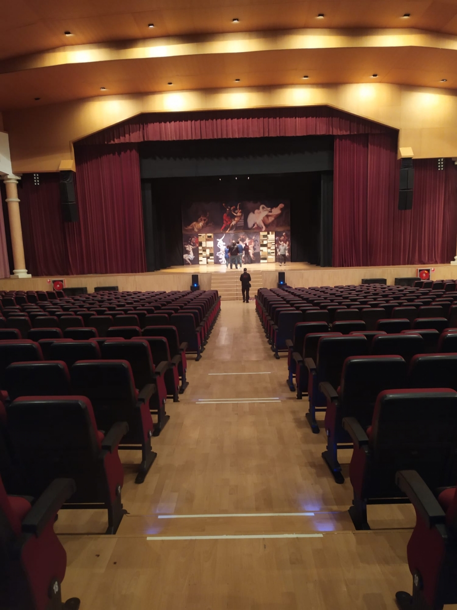 20210422131420_happened_57_la-vengadora-de-mujeres-teatro-torremolinos-cultura-19.jpg