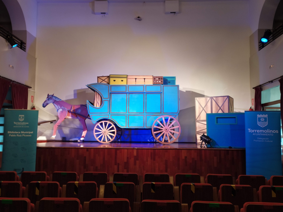 20210422161118_happened_58_teatro-de-titeres-el-carruaje-de-los-suenos-de-andersen-torremolinos-cultura-1.jpg