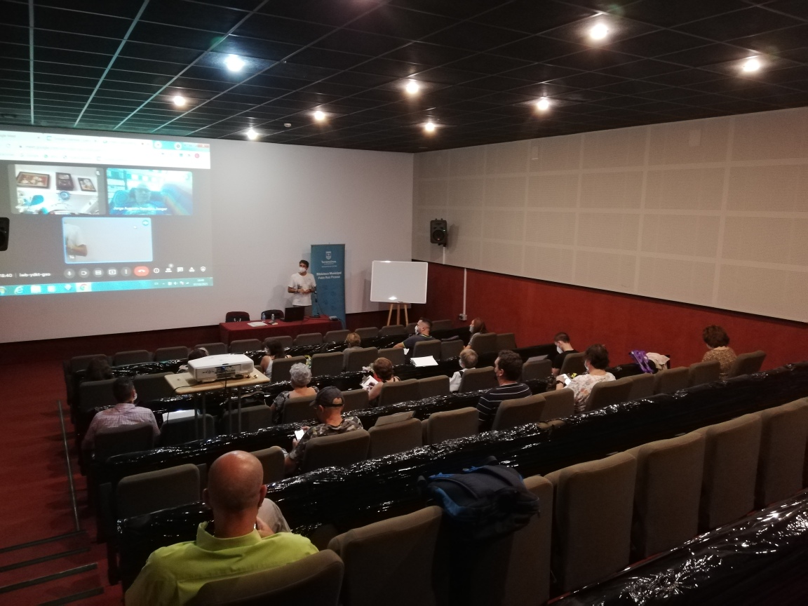 20211018115512_happened_111_7-octubre-club-literario-presencial-torremolinos-cultura-5.jpg